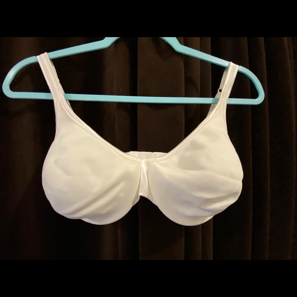 Victoria’s Secret Satin Underwire Bra